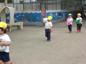 �N���g���A���ė��܂����B�u�d���˂��A�悢������ƁI�v